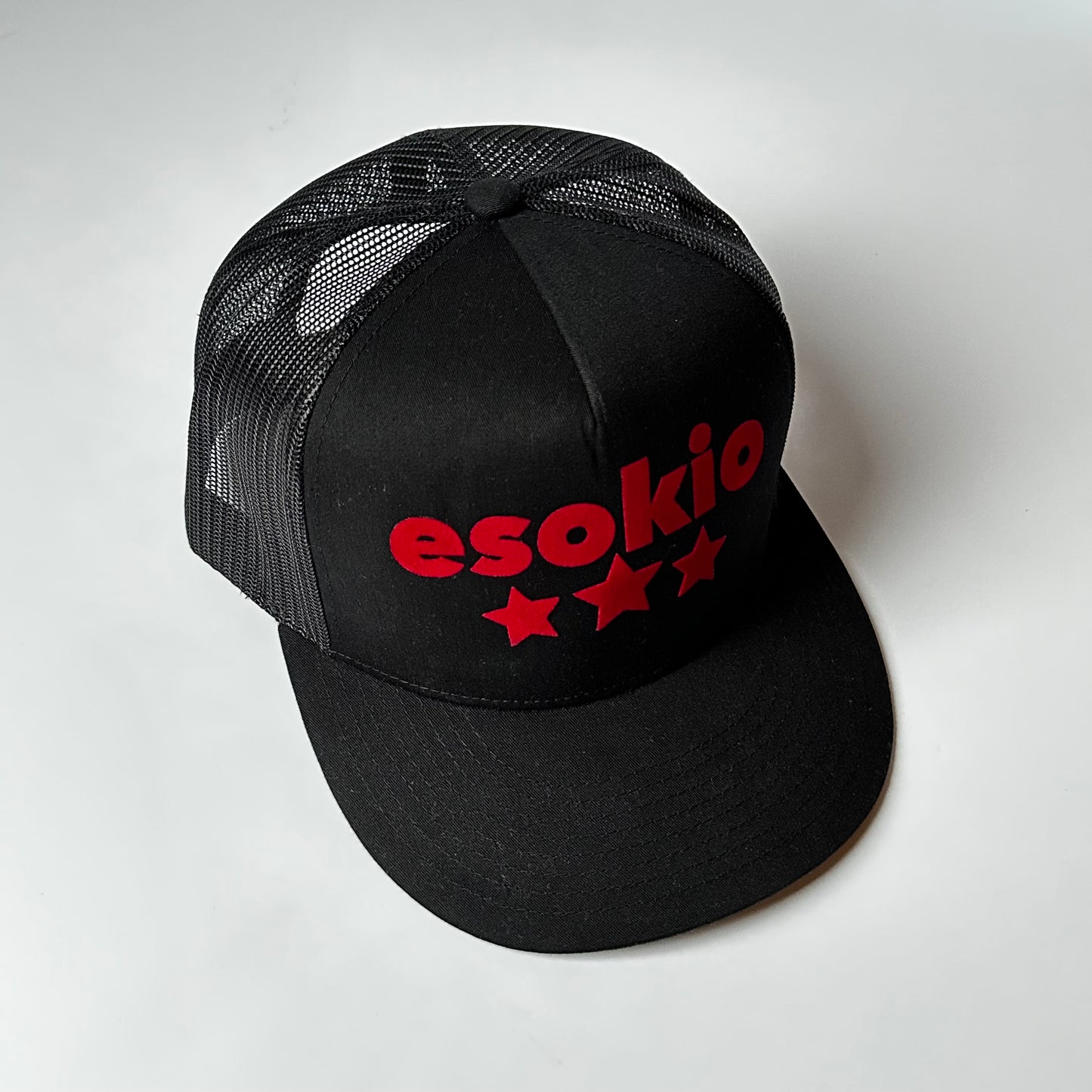 ESOKIO Black/ Red/ Black Trucker SNAPBACK